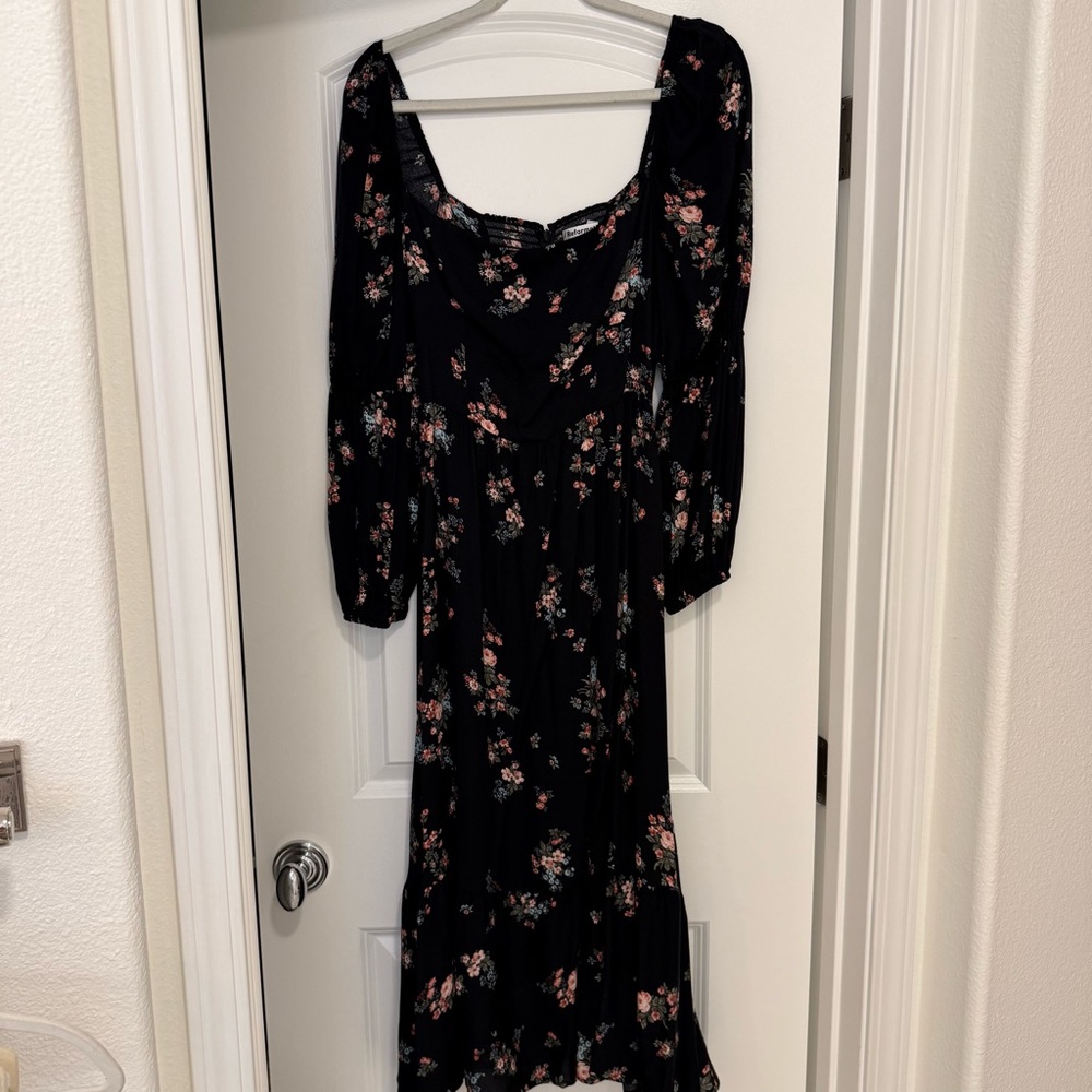 Reformation Mica Floral Square-Neck Midi Dress - Picture 9 of 9